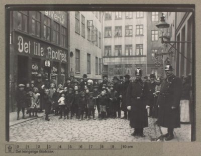 Copenhagen as a City of Immigrants: A City Tour Through Past and Present